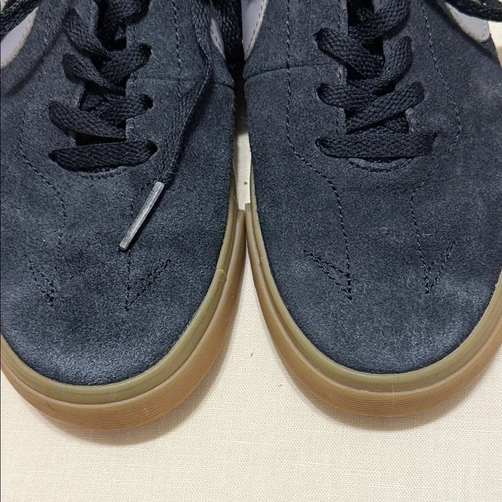 Nike SB Koston Hypervulc Black & Gray Skater Sneakers, Kid Size 4.5. Skateboard.